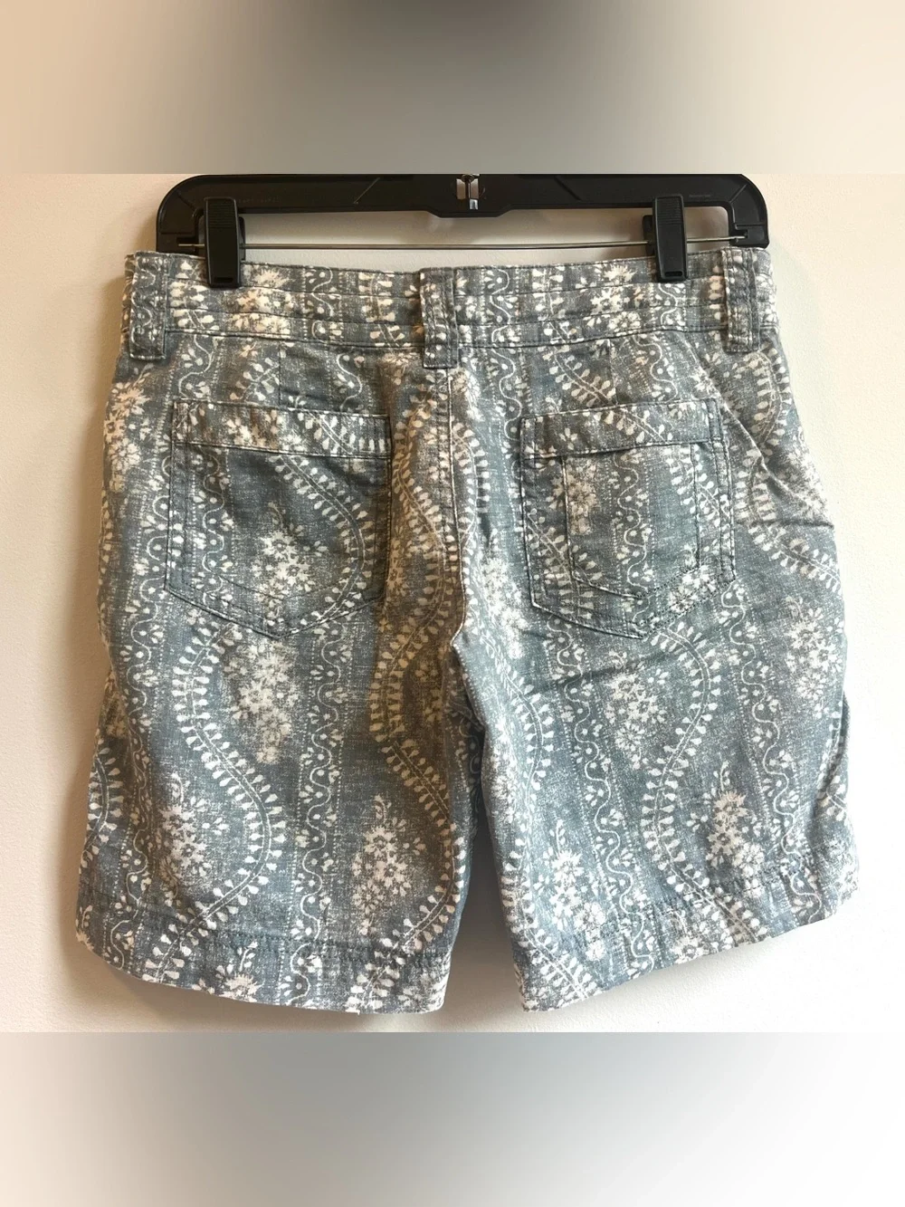 Patagonia Casual Hemp and Organic Cotton Blue Printed Women’s Shorts - Picture 3 of 7